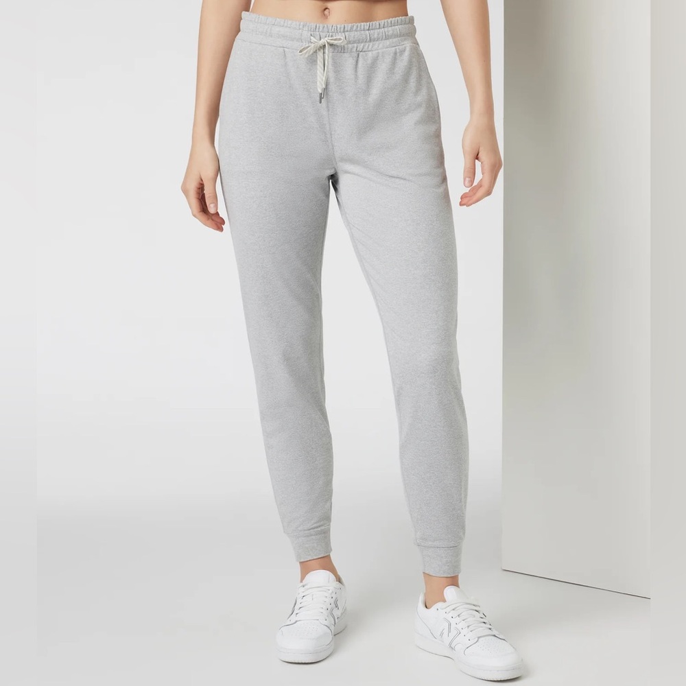 Vuori Performance Joggers Slim Relaxed Fit Sweatpants Pale Heather Grey Small S